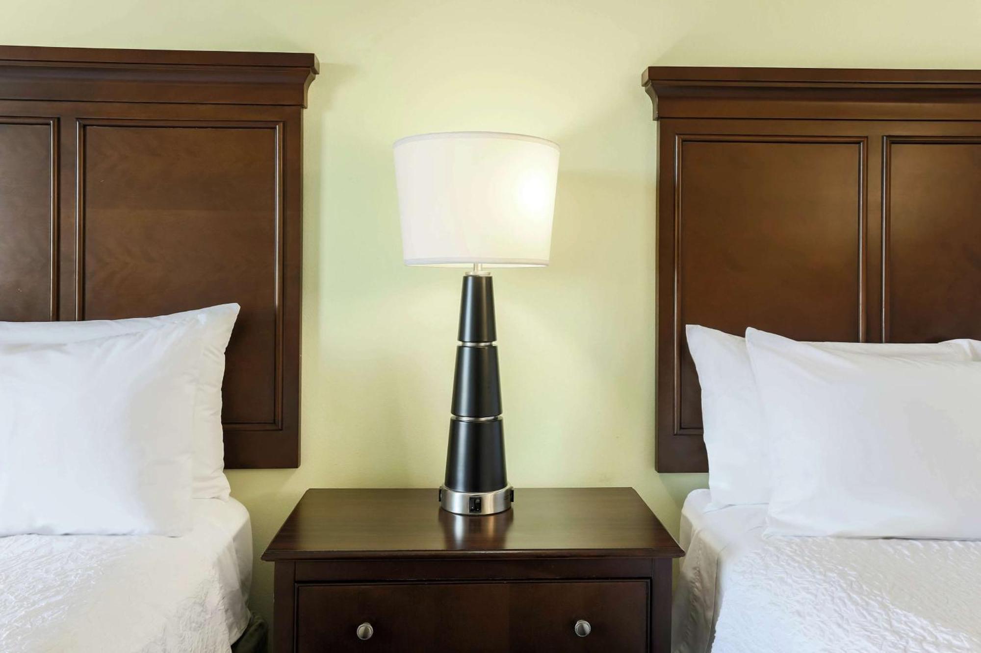 Hampton Inn & Suites Wheeling - The Highlands Triadelphia Zewnętrze zdjęcie