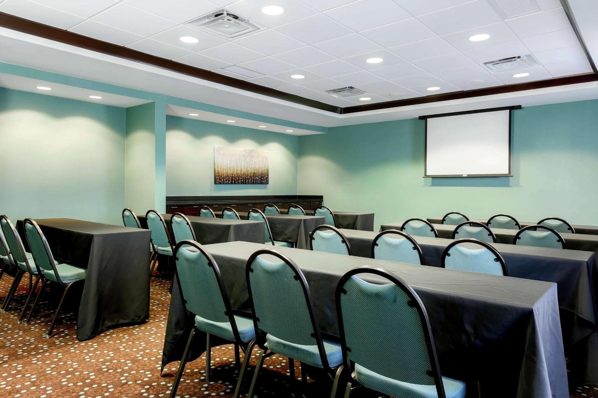 Hampton Inn & Suites Wheeling - The Highlands Triadelphia Zewnętrze zdjęcie