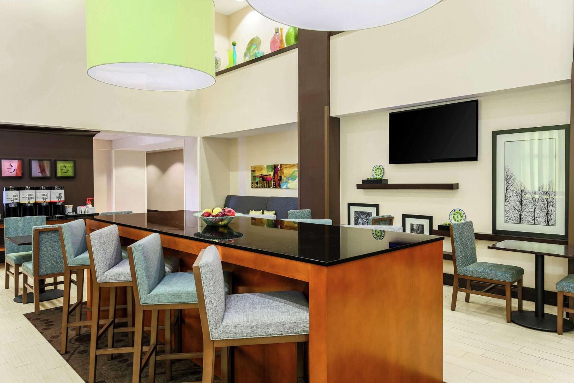 Hampton Inn & Suites Wheeling - The Highlands Triadelphia Zewnętrze zdjęcie