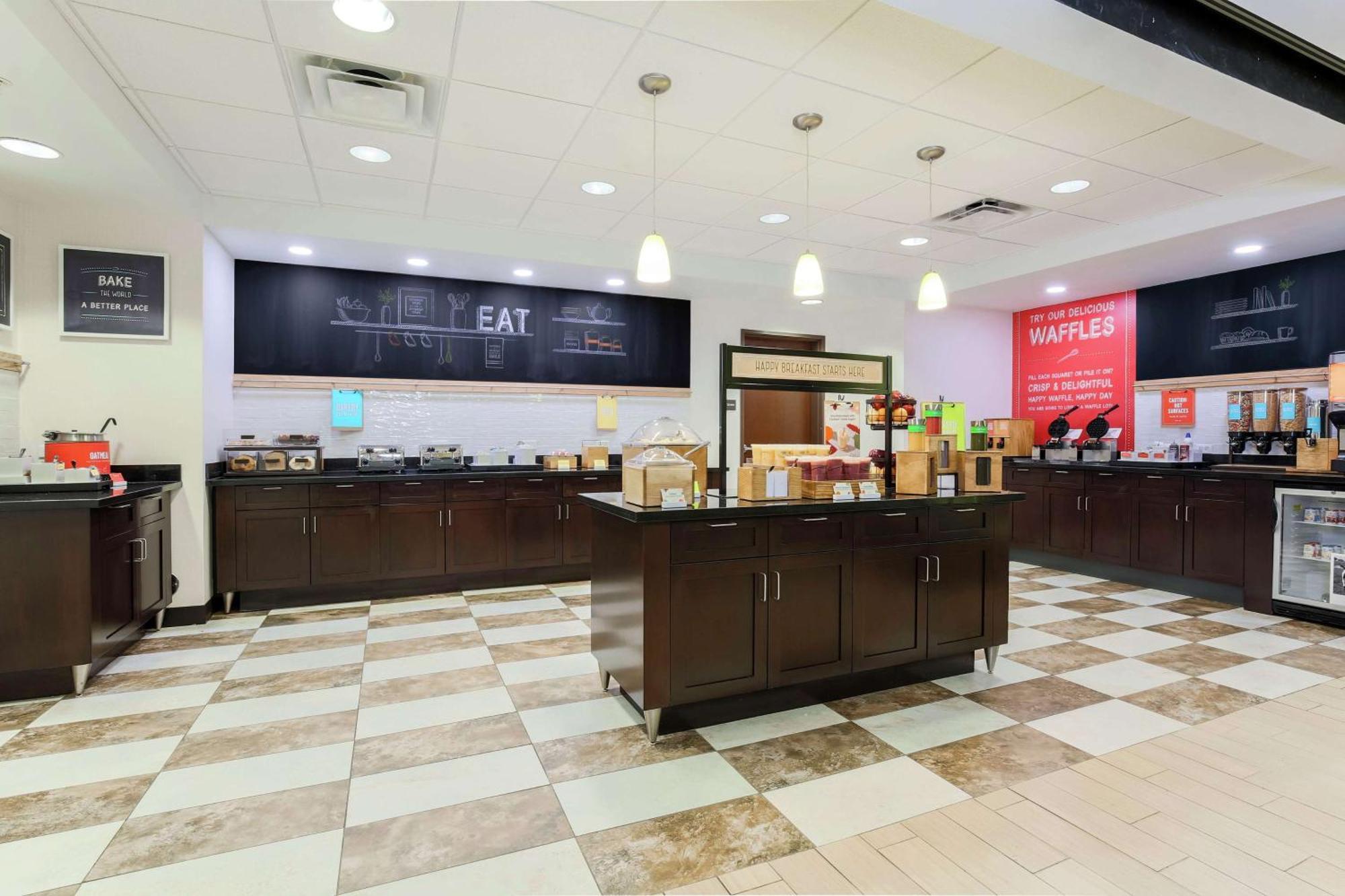 Hampton Inn & Suites Wheeling - The Highlands Triadelphia Zewnętrze zdjęcie