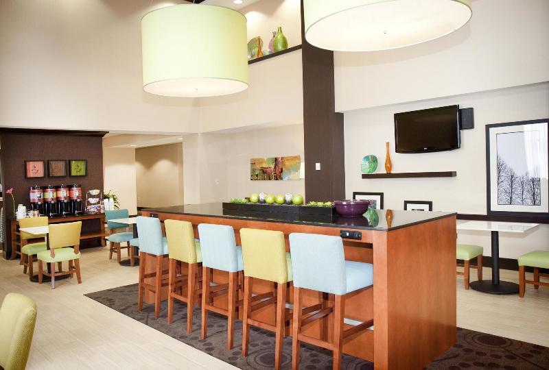 Hampton Inn & Suites Wheeling - The Highlands Triadelphia Zewnętrze zdjęcie